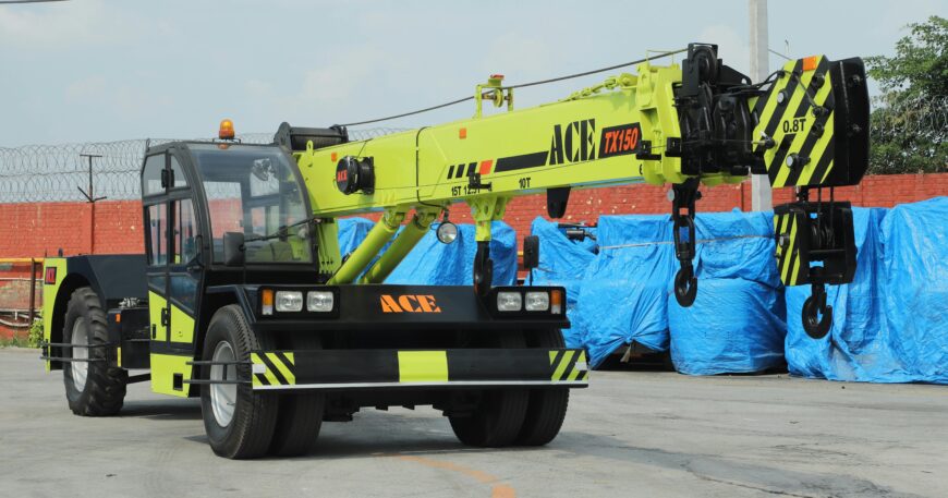 Farana Crane on rent